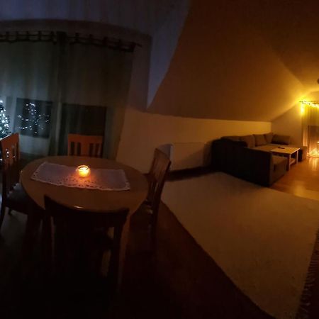 Juuli Apartament Kuressaare Exteriör bild