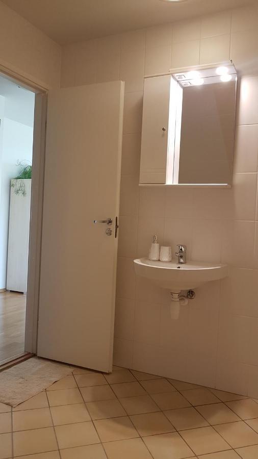 Juuli Apartament Kuressaare Exteriör bild