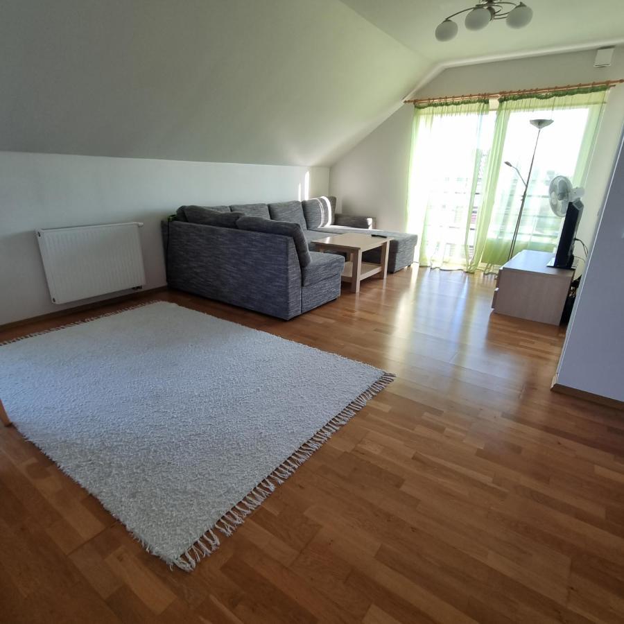 Juuli Apartament Kuressaare Exteriör bild