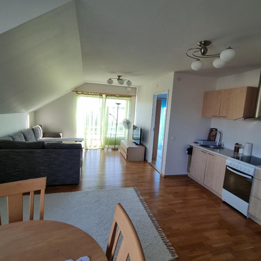 Juuli Apartament Kuressaare Exteriör bild